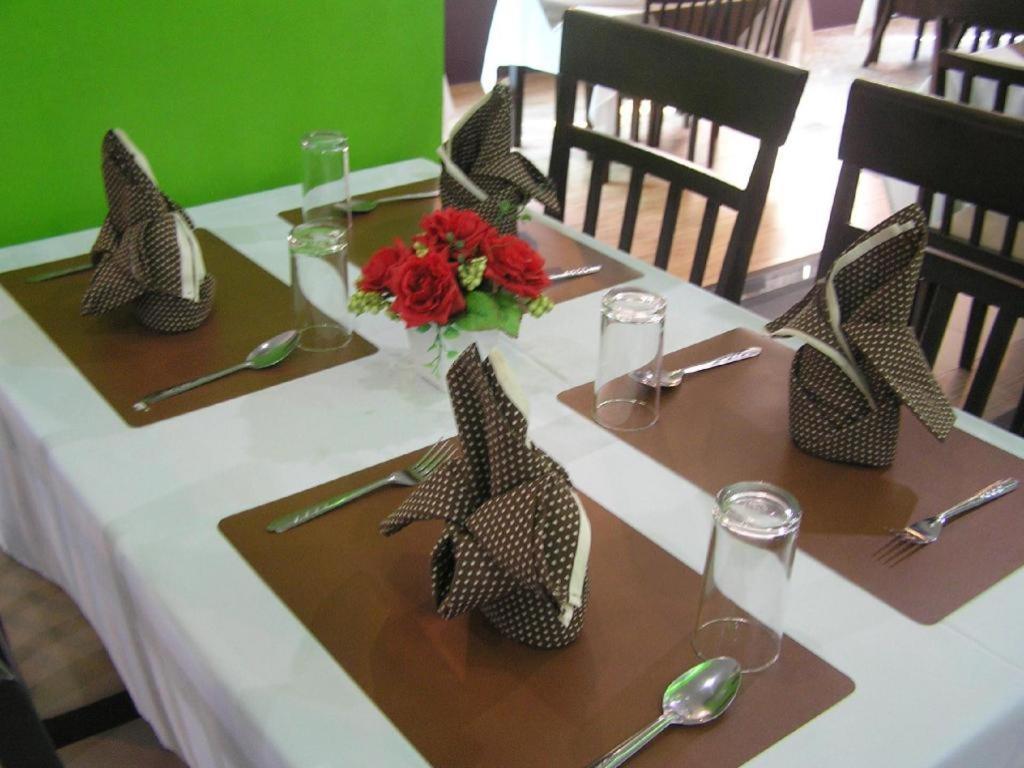 The Impress Khonkaen Hotel Khon Kaen Bagian luar foto